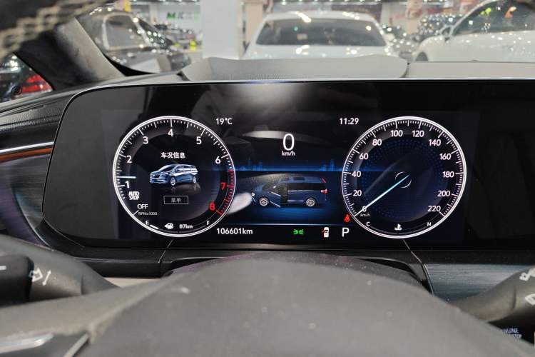 Used Buick GL8 2021 ES Landtrek 653T Comfort Edition