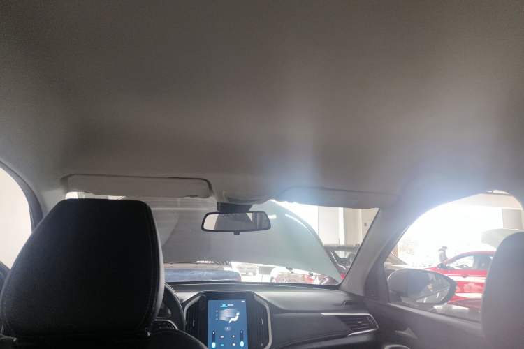 Used Baojun 530 2020 1.5T CVT Luxury Connected Version 6 Seats
