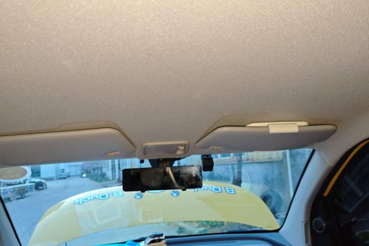 Used Wuling Hongguang MINIEV 2021 Macaron Premium Model – Lithium-NMC