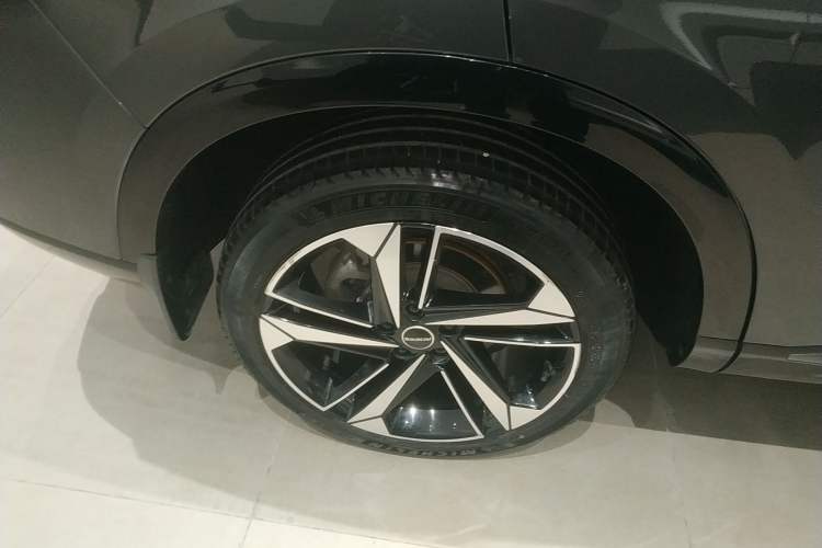 Used Roewe RX5 MAX 2022 1.5T Automatic Zhiwei Prestige Edition