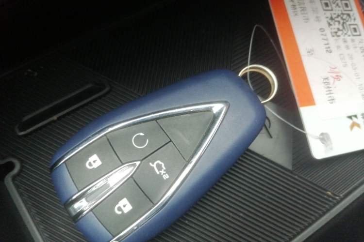 Used Changan CS75 PLUS 2024 3rd Generation Champion Edition 1.5T Intelligent Drive Dynamic Model
