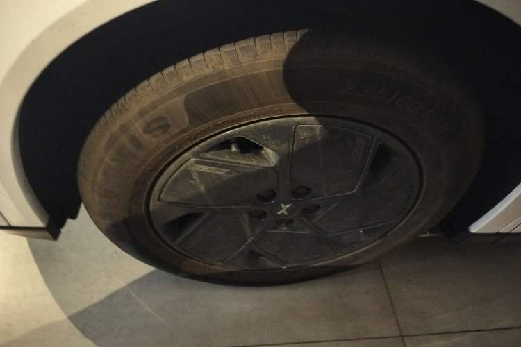 Used XPeng G6 2025 625 Long-Range Max Flagship Edition Left Front Wheel Hub