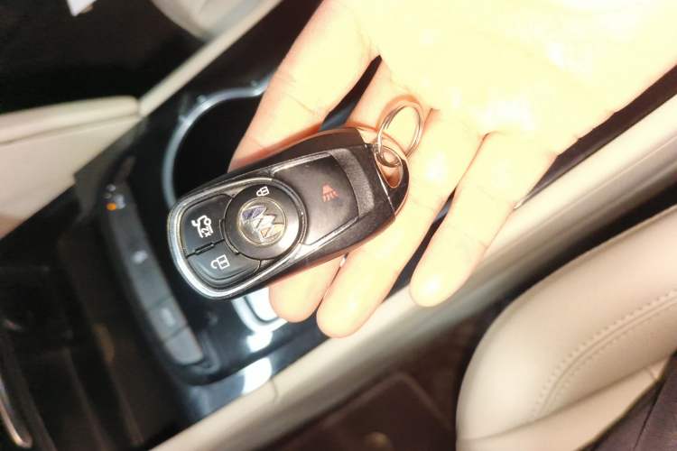 Used Buick Regal 2020 552T Elite Edition Vehicle Key