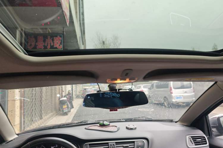 Used Citroen C3-XR 2015 1.6THP Automatic Smart Model Headliner