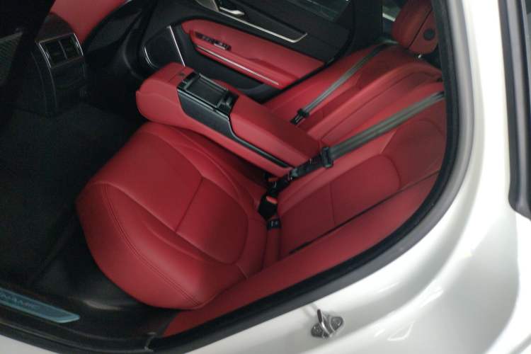 Used Jaguar XFL 2022 XFL 2.0T P250 Two-Wheel-Drive Elite Sport Edition
