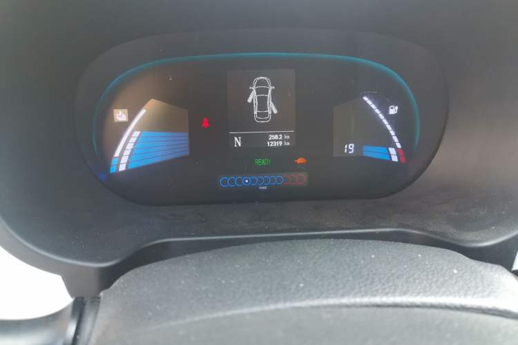 Used JAC iEV 2015 iEV5
