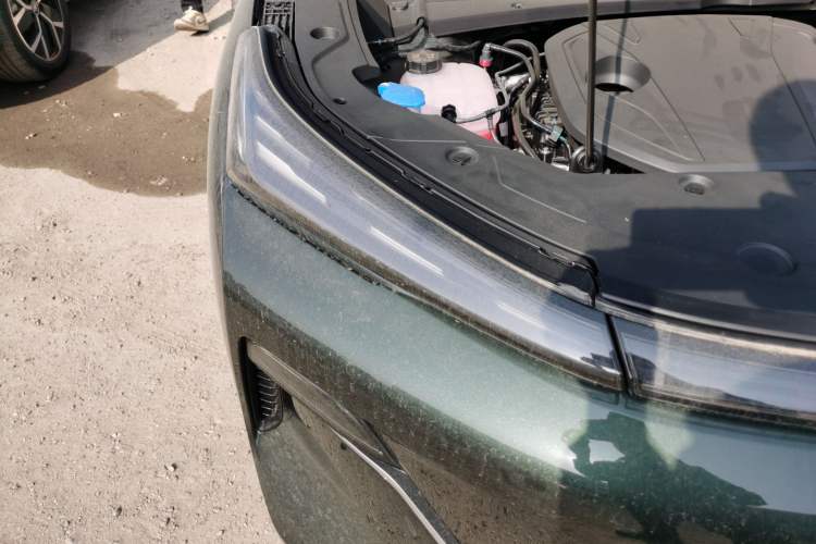 Used Geely Galaxy Xingjian 7 EM-i 2026 Model 135km Smart Navigation Version Right Front Headlight