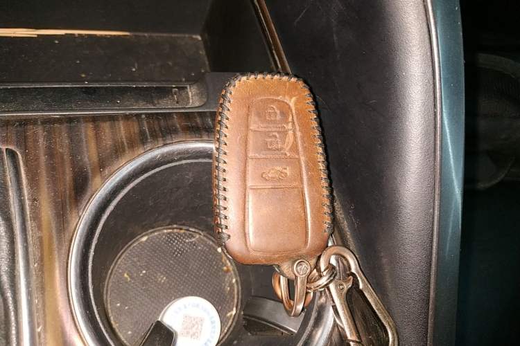 Used Toyota Camry 2019 Revised Version 2.5G Luxury Edition Vehicle Key