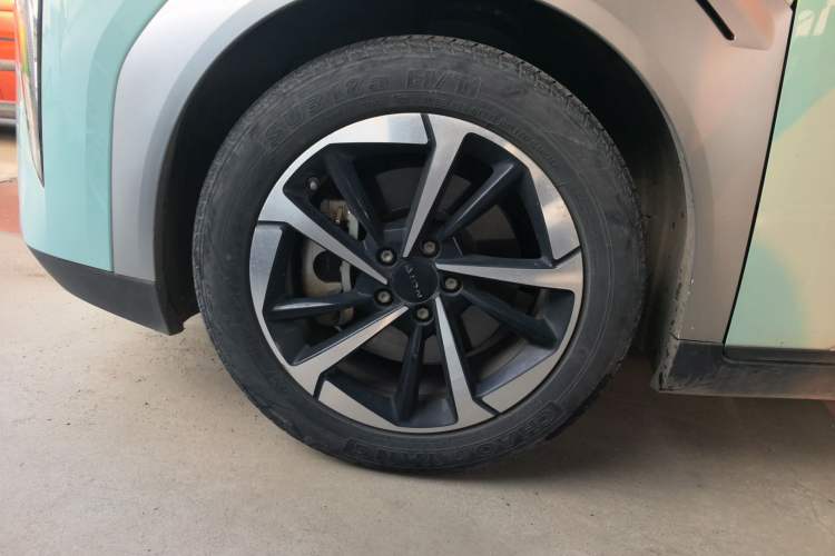 Used AION Y 2023 Plus 510 Smart Edition
