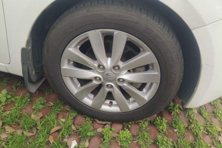 Used Kia K3 2015 1.6L Automatic GLS
