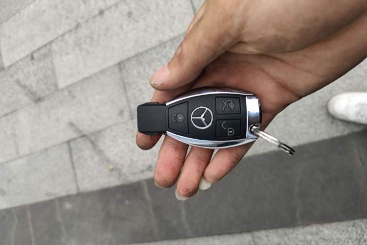 Used Mercedes-Benz GLC 2016 GLC 300 4MATIC Dynamic Model
