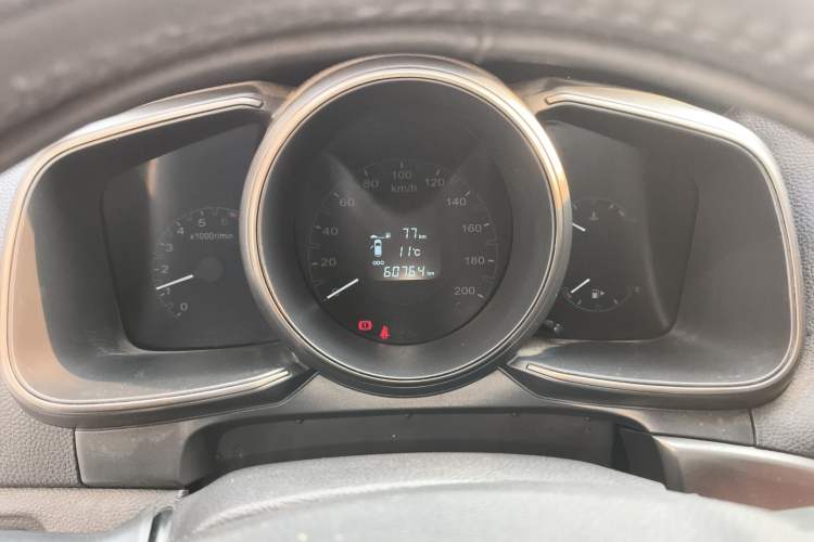 Used Oshan CX70 2016 1.6L Manual Luxury Model
