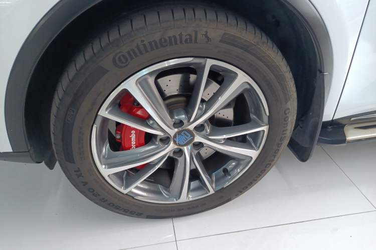 Used BYD Tang New Energy 2019 DM 2.0T All-Wheel Drive Connected Leading Model 7 Seats China VI Standard
