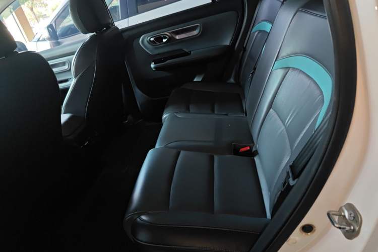 Used AION Y 2022 Plus 70 Smart Edition