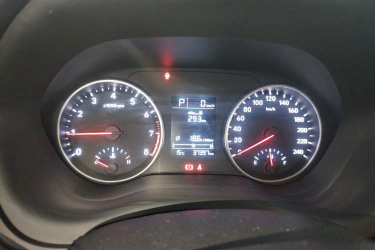 Used Hyundai Celesta 2020 1.6L Automatic GL Enjoyable Edition