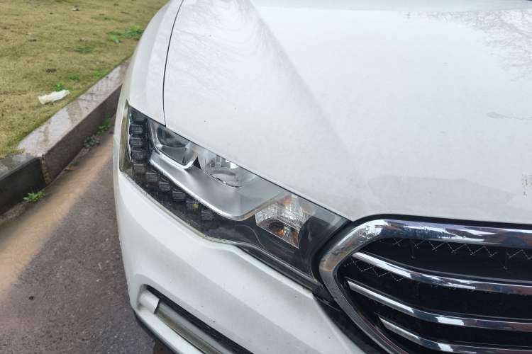 Used Haval H6 Coupe 2015 Blue Label 2.0T Automatic Two-Wheel Drive Elite Model
