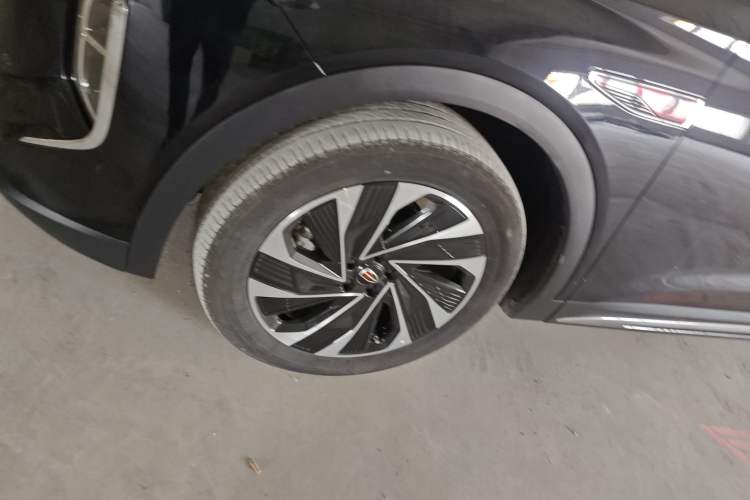 Used Hongqi HS7 PHEV 2024 2.0T PHEV Four-Wheel Drive Flagship Edition 6 Seats