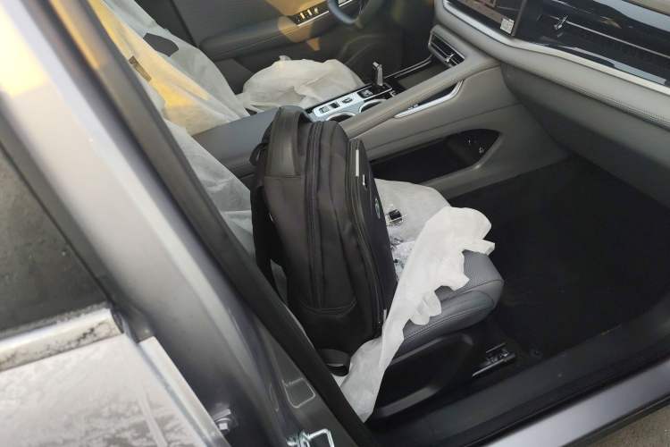 Used Geely Auto Emgrand X7 Sport 2026 Model 1.5TD Aspirational