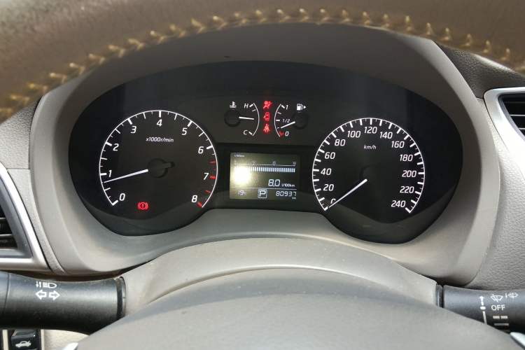 Used Nissan Sylphy 2014 1.6XV CVT Deluxe Edition