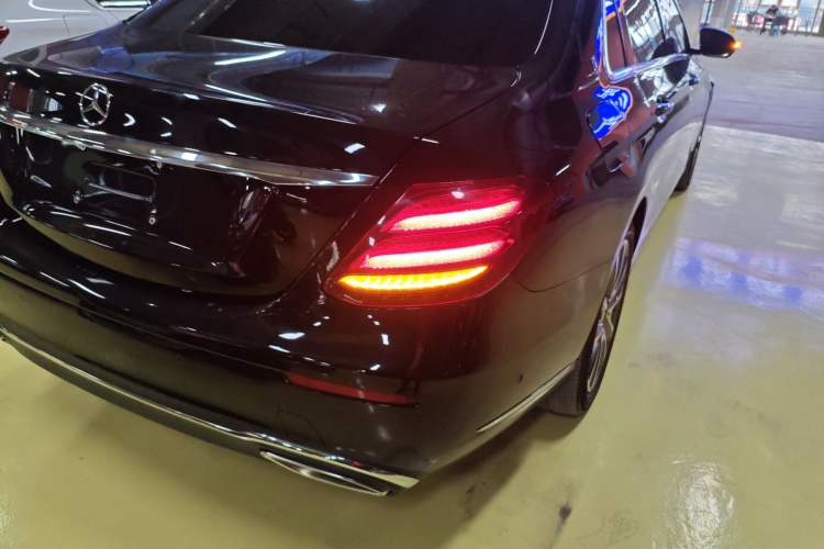 Used Mercedes-Benz E-Class 2019 E 300 L Luxury Model

