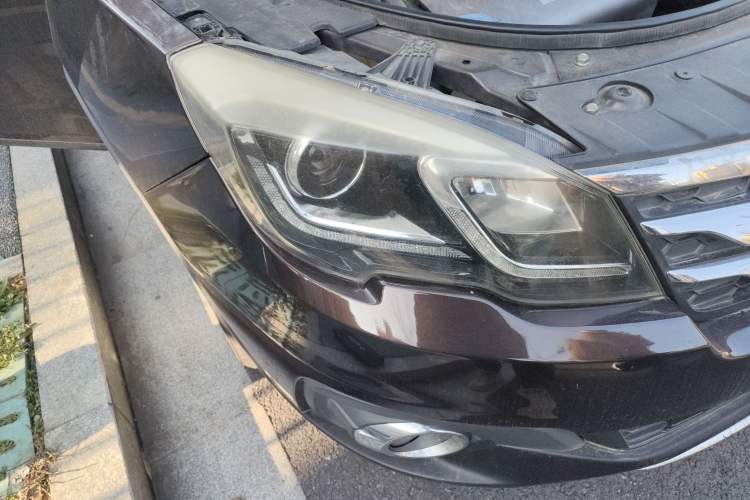 Used GAC Trumpchi GS5 Super 2015 2.0L Automatic Two-Wheel Drive Comfort Edition
