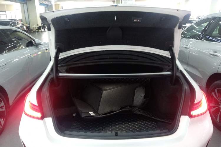 Used BMW 3 Series 2023 325Li M Sport Package
