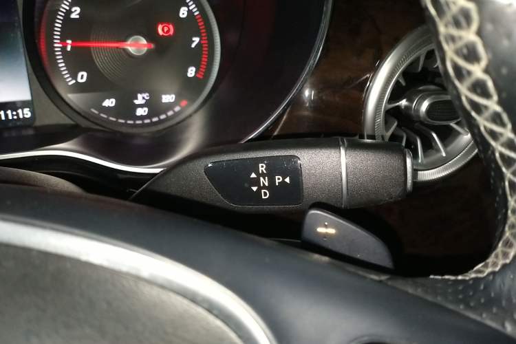 Used Mercedes-Benz V-Class 2018 V 260 L Prestige Extended Version China VI
