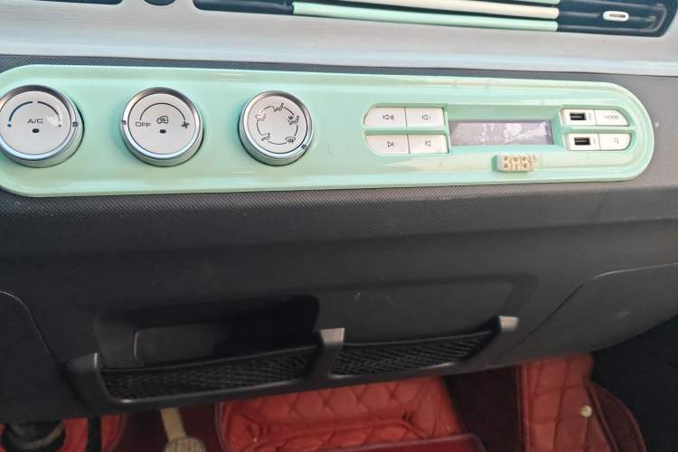 Used Wuling Hongguang MINIEV 2021 Macaron Premium Model – Lithium Iron Phosphate