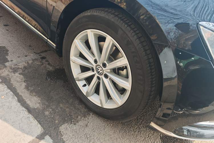 Used Volkswagen Magotan 2019 330TSI DSG Leading Model China VI Standard