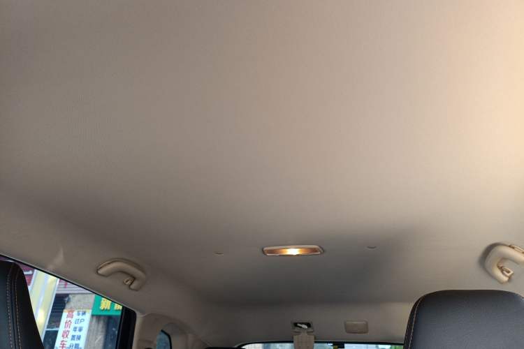 Used Baojun 560 2015 1.8L Manual Elite Edition
