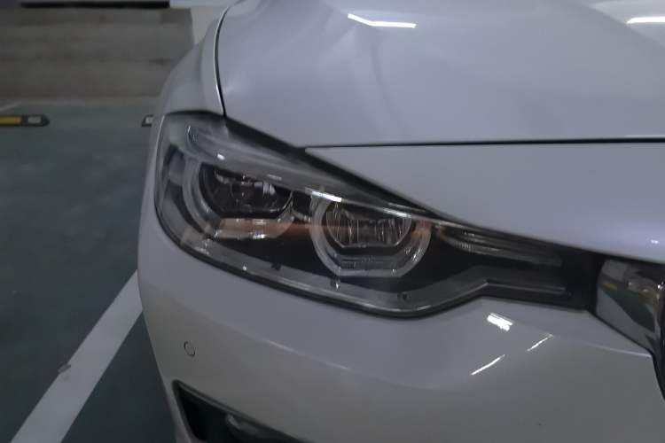 Used BMW 3 Series 2016 320Li Luxury Design Package
