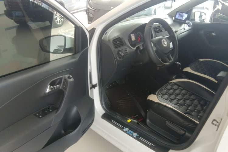 Used Volkswagen Polo 2018 1.5L Automatic Advanced Driving Model Driver Seat