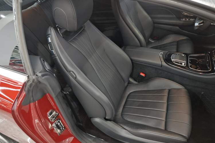 Used Mercedes-Benz E-Class (Import) 2019 E 200 Coupe