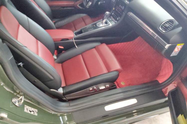 Used Porsche 718 2018 Cayman 2.0T