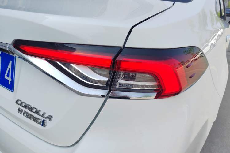 Used Toyota Corolla 2023 1.8L Smart Electric Hybrid Dual-Motor Pioneer Edition