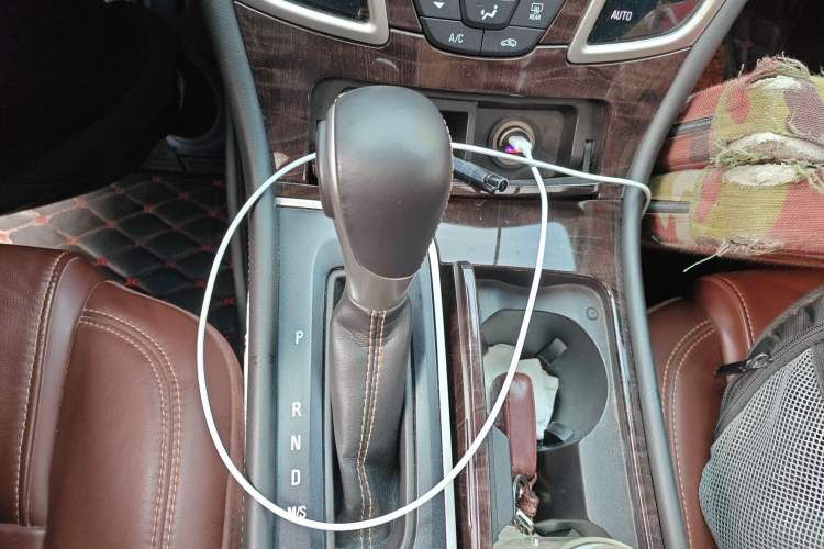 Used Buick LaCrosse 2014 2.0T SIDI Elite Tech Version Gear Lever