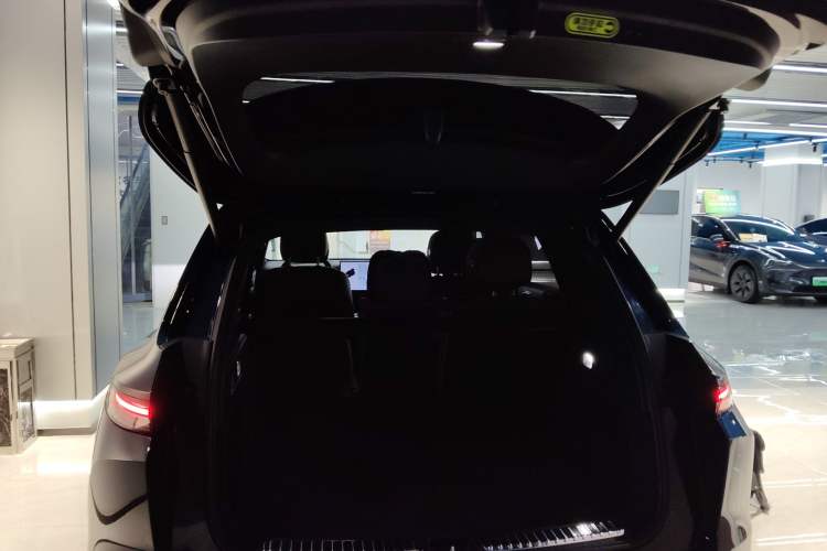 Used Li Auto L7 2025 Max Smart Refresh Edition Trunk