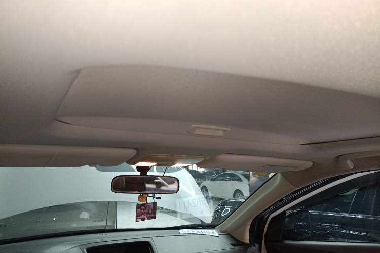 Used Honda CR-V 2013 2.4L two-wheel drive luxury version