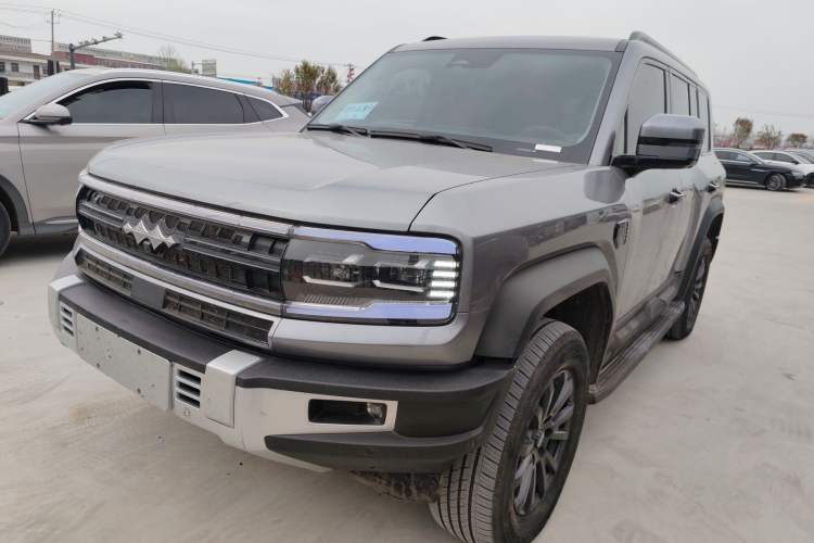 Used Formula Leopard 5 2023 Navigator Edition