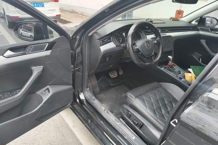 Used Volkswagen Magotan GTE Plug-in Hybrid 2020 GTE Luxury Model
