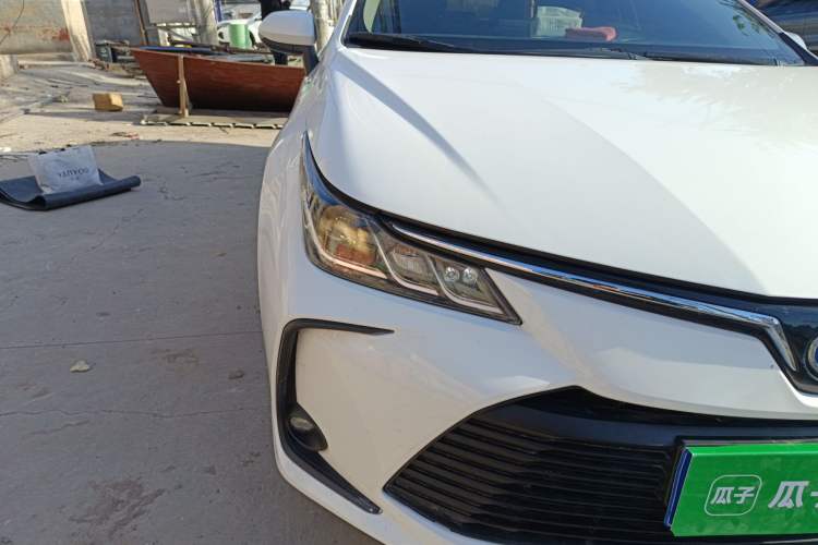 Used Toyota Corolla 2021 Dual-Engine 1.8L E-CVT Pioneer Edition