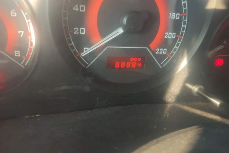 Used Soueast V3 Lingyue 2014 1.5L Manual Entry-Level Version