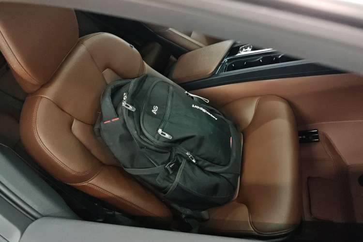 Used Volvo XC60 2022 B5 4x4 Zhiyi Luxury Edition