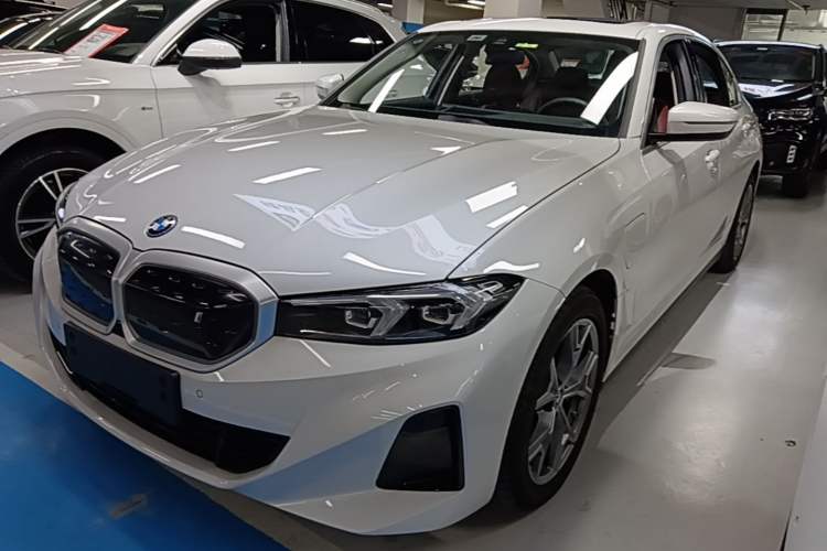 Used BMW i3 2024 eDrive 35 L