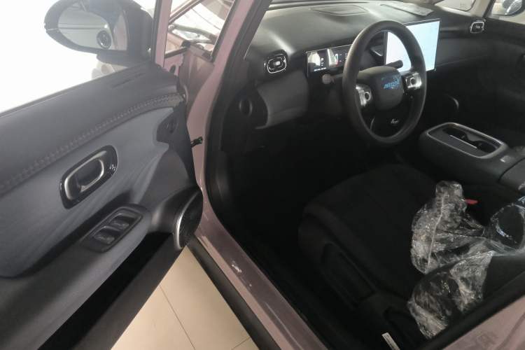 Used AION UT 2025 330 Starlight Edition