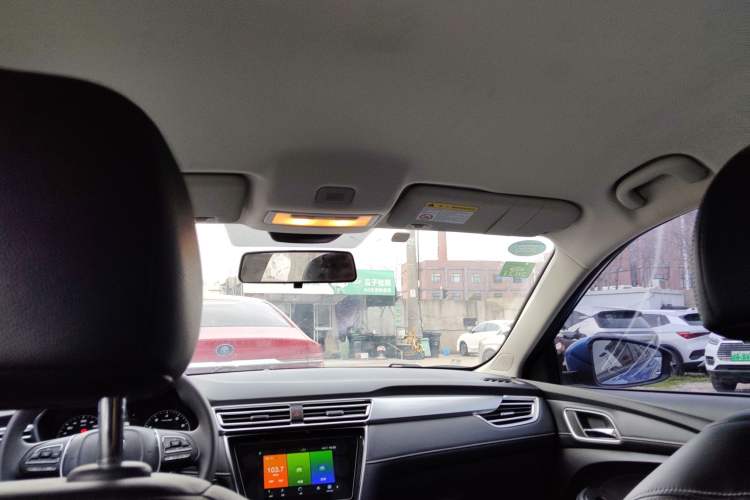 Used Roewe i5 2019 1.5L Manual 4G Connected Langyue Edition
