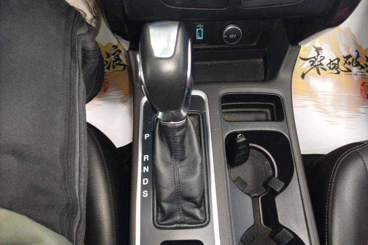 Used Ford Kuga 2019 EcoBoost 180 Two-Wheel-Drive Titanium Plus Model China V Standard
