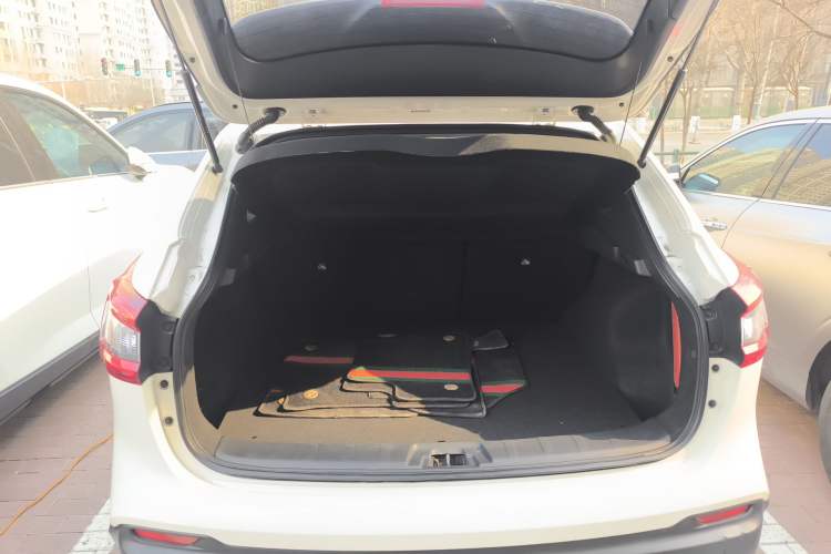 Used Nissan Qashqai 2022 2.0L CVT XV Smart Enjoyment Version Trunk