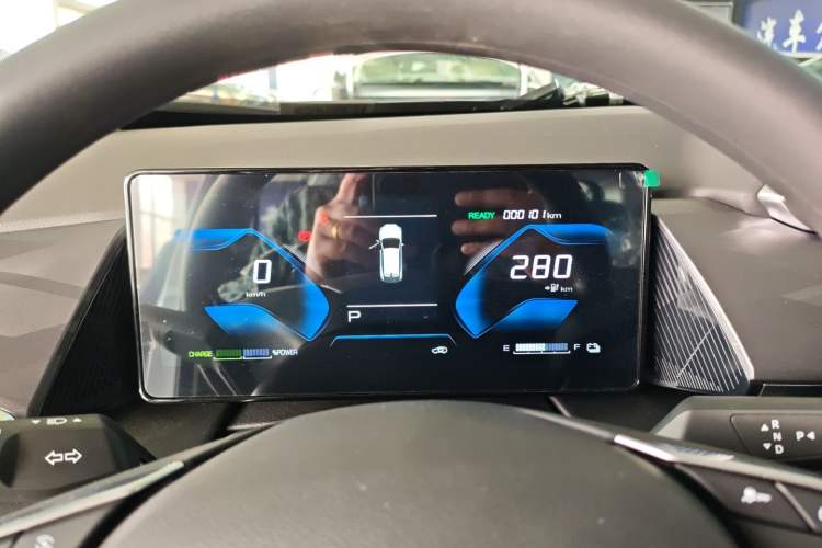 Used Dongfeng Aeolus SKY EV01 2025 530 km AIR Elite Edition