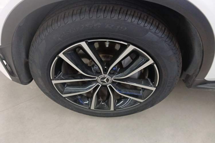 Used Mercedes-Benz GLC 2022 GLC 300 L 4MATIC Dynamic Model
